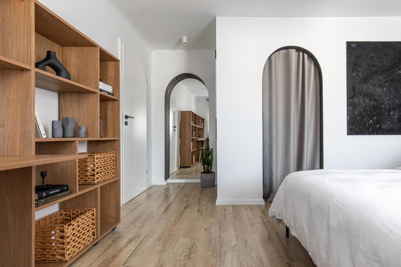 Apartmán Downtown Story By Urbanesq Bukurešť Exteriér fotografie